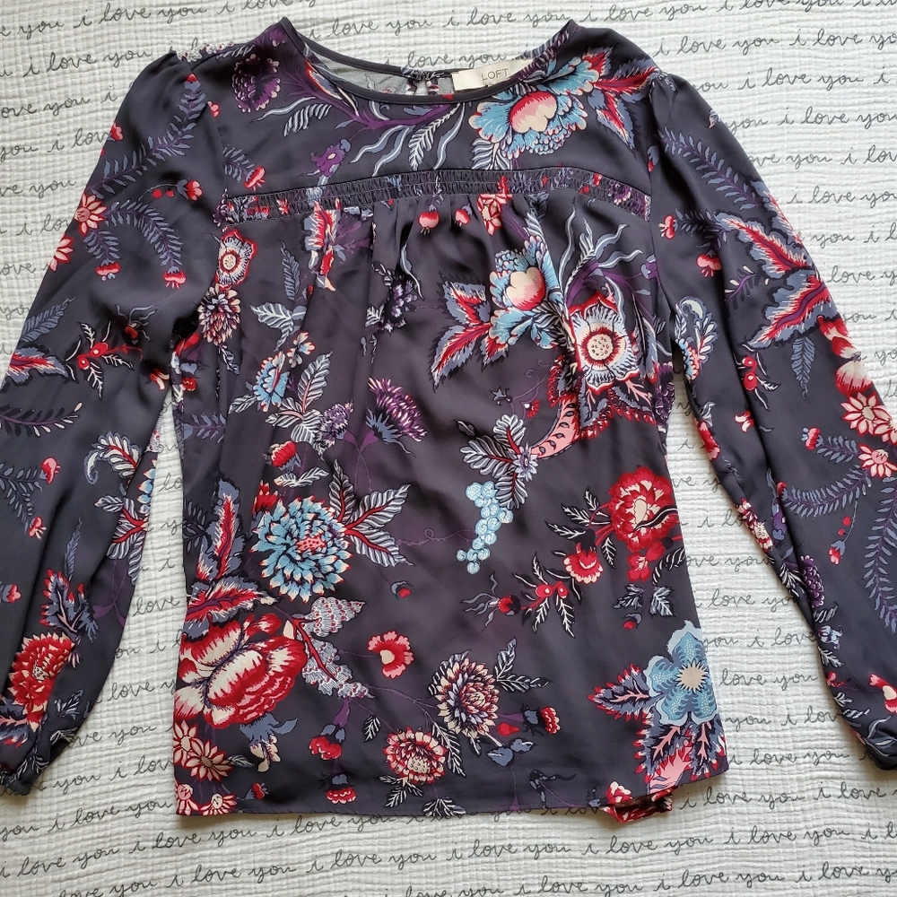 🌸Maternity Loft Mixed Media Blouse